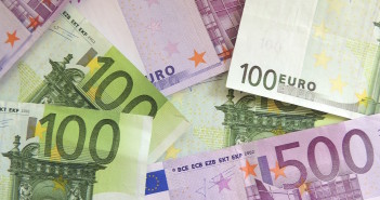 Niedrigzinsen: Bund spart 160 Milliarden Euro