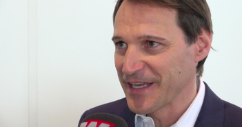 Rolf Dobelli: „Nicht von Nachrichten verrückt machen lassen“