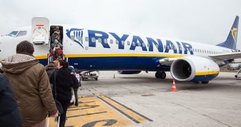 Streiks führen zu Gewinneinbruch bei Ryanair