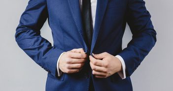 Dresscode in Unternehmen – welche Vorschriften darf der Arbeitgeber machen