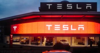 Tesla: Todgeglaubte leben länger